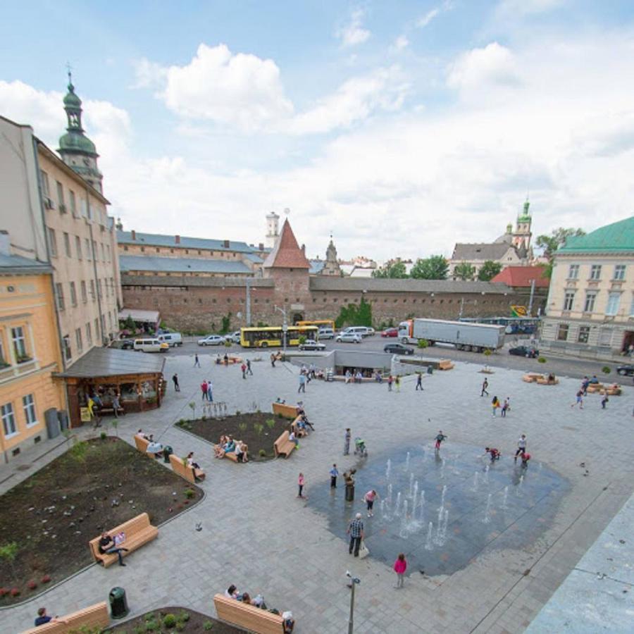 Аpartments In The Center Apartment Lviv Ngoại thất bức ảnh